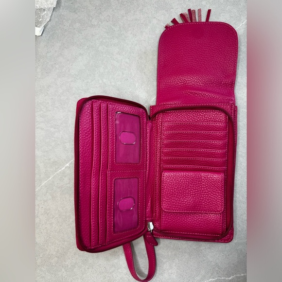 Coldwater Creek Pink Leather Crossbody Bag Wallet - Picture 2 of 5